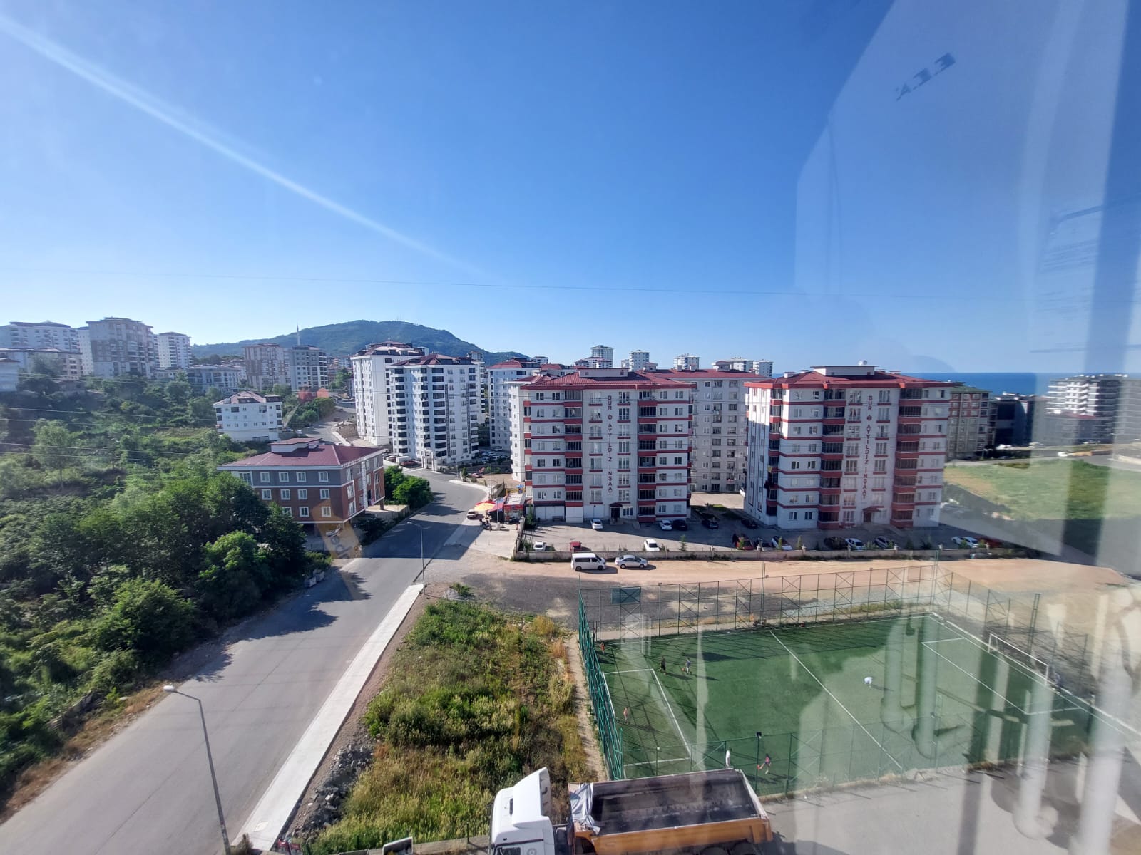 ŞAHİNCİLİ MAH. AKTEPE KONUTLARINDA KİRALIK HAVUZLU 3+1